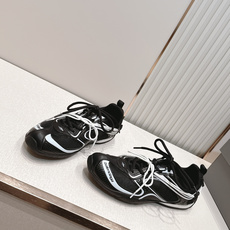 顶级版本 Balenciaga·巴黎世家新款 甜酷风格拼网机车德训鞋这双Balenciaga甜酷风格拼网 顶级版本 Balenciaga·巴黎世家新款 甜酷风格拼网机车德训鞋这双Balenciaga甜酷风格拼网
