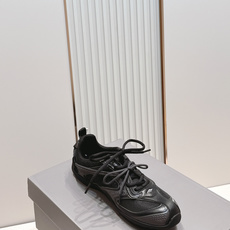 顶级版本 Balenciaga·巴黎世家新款 甜酷风格拼网机车德训鞋这双Balenciaga甜酷风格拼网 顶级版本 Balenciaga·巴黎世家新款 甜酷风格拼网机车德训鞋这双Balenciaga甜酷风格拼网