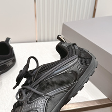 顶级版本 Balenciaga·巴黎世家新款 甜酷风格拼网机车德训鞋这双Balenciaga甜酷风格拼网 顶级版本 Balenciaga·巴黎世家新款 甜酷风格拼网机车德训鞋这双Balenciaga甜酷风格拼网