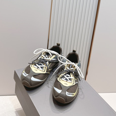 顶级版本 Balenciaga·巴黎世家新款 甜酷风格拼网机车德训鞋这双Balenciaga甜酷风格拼网 顶级版本 Balenciaga·巴黎世家新款 甜酷风格拼网机车德训鞋这双Balenciaga甜酷风格拼网