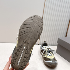 顶级版本 Balenciaga·巴黎世家新款 甜酷风格拼网机车德训鞋这双Balenciaga甜酷风格拼网 顶级版本 Balenciaga·巴黎世家新款 甜酷风格拼网机车德训鞋这双Balenciaga甜酷风格拼网
