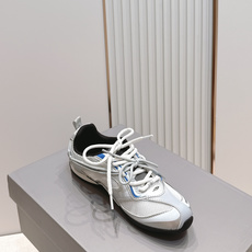 顶级版本 Balenciaga·巴黎世家新款 甜酷风格拼网机车德训鞋这双Balenciaga甜酷风格拼网 顶级版本 Balenciaga·巴黎世家新款 甜酷风格拼网机车德训鞋这双Balenciaga甜酷风格拼网