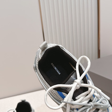 顶级版本 Balenciaga·巴黎世家新款 甜酷风格拼网机车德训鞋这双Balenciaga甜酷风格拼网 顶级版本 Balenciaga·巴黎世家新款 甜酷风格拼网机车德训鞋这双Balenciaga甜酷风格拼网