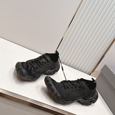 顶级版本 Balenciaga 巴黎世家新Anatomic runner五趾休闲运动鞋透气性拉满的户外 顶级版本 Balenciaga 巴黎世家新Anatomic runner五趾休闲运动鞋透气性拉满的户外