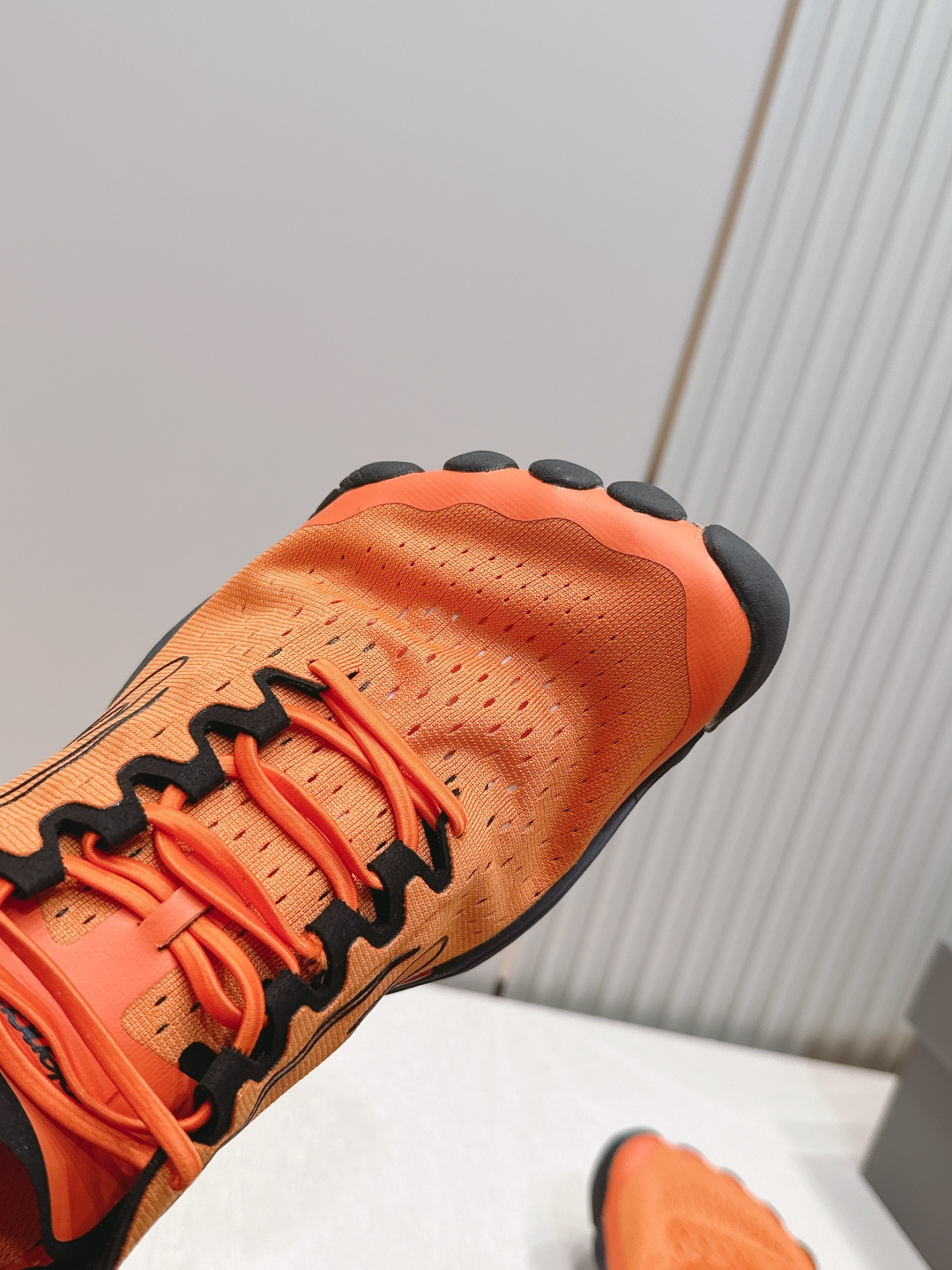 顶级版本 Balenciaga 巴黎世家新Anatomic runner五趾休闲运动鞋透气性拉满的户外 顶级版本 Balenciaga 巴黎世家新Anatomic runner五趾休闲运动鞋透气性拉满的户外