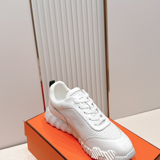 顶版 情侣款 Hermes 爱马仕2026 新款复古风H休闲运动鞋工艺极致,同步专柜上新.鞋子的每 顶版 情侣款 Hermes 爱马仕2026 新款复古风H休闲运动鞋工艺极致,同步专柜上新.鞋子的每