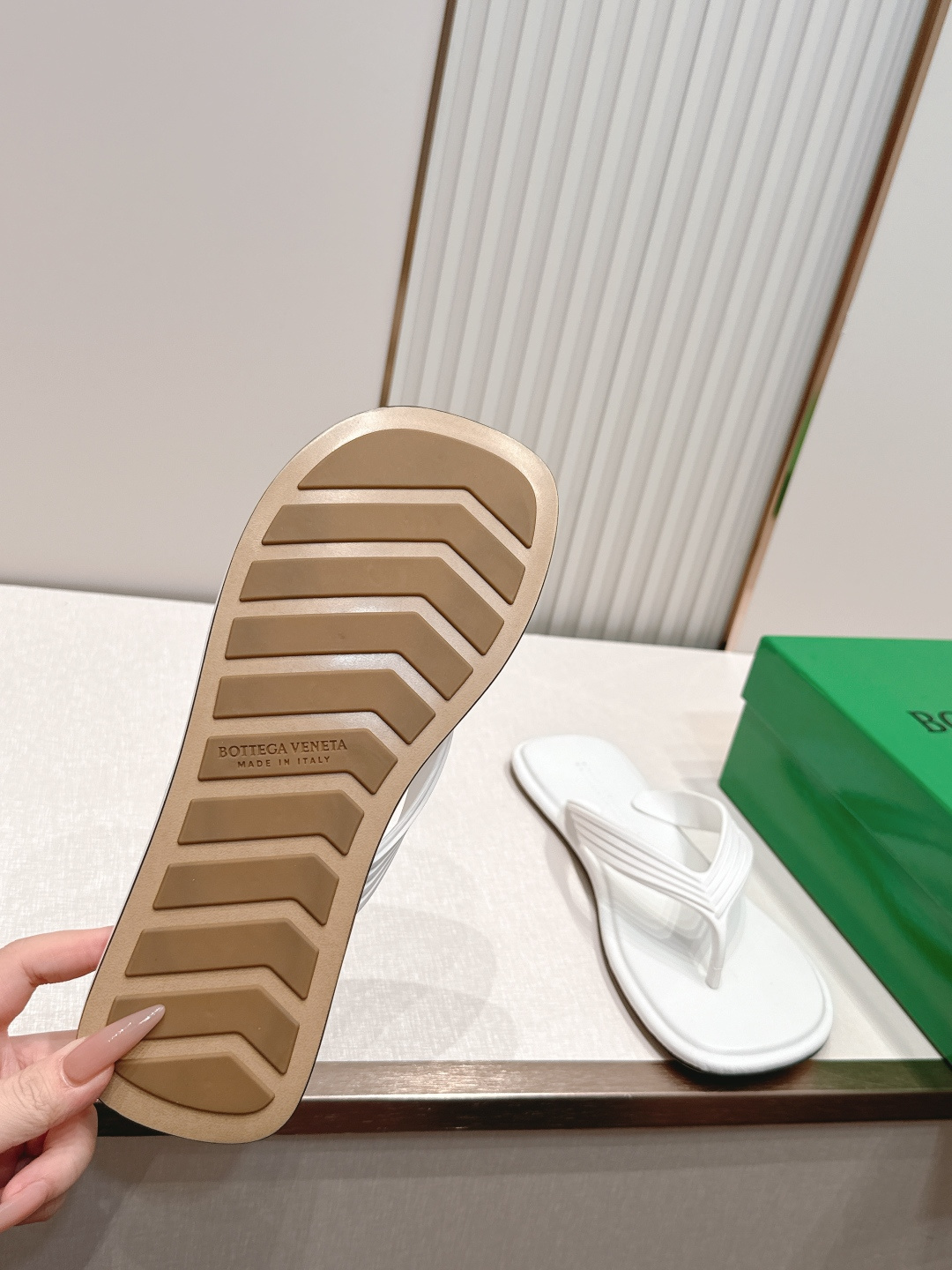 （橡胶底少30）BV SamPieri Flat Thong 夹趾拖鞋这款经典款 简直bv最新天花板啦彩