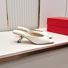 Ferragamo 菲拉格慕 26 S金属高跟凉拖鞋系列鱼嘴拖鞋 新任设计师的灵感之作 流线型金属跟原版 Ferragamo 菲拉格慕 26 S金属高跟凉拖鞋系列鱼嘴拖鞋 新任设计师的灵感之作 流线型金属跟原版