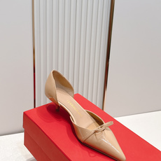 FERRAGAMO菲拉格慕🔳𝟐𝟔𝐀𝐖春夏新品蝴蝶结猫跟中空单鞋凉鞋|优雅通勤诗篇!利落尖头勾勒精致柔雅线 FERRAGAMO菲拉格慕🔳𝟐𝟔𝐀𝐖春夏新品蝴蝶结猫跟中空单鞋凉鞋|优雅通勤诗篇!利落尖头勾勒精致柔雅线