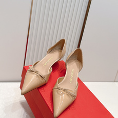 FERRAGAMO菲拉格慕🔳𝟐𝟔𝐀𝐖春夏新品蝴蝶结猫跟中空单鞋凉鞋|优雅通勤诗篇!利落尖头勾勒精致柔雅线 FERRAGAMO菲拉格慕🔳𝟐𝟔𝐀𝐖春夏新品蝴蝶结猫跟中空单鞋凉鞋|优雅通勤诗篇!利落尖头勾勒精致柔雅线