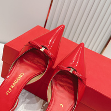 FERRAGAMO菲拉格慕🔳𝟐𝟔𝐀𝐖春夏新品蝴蝶结猫跟中空单鞋凉鞋|优雅通勤诗篇!利落尖头勾勒精致柔雅线 FERRAGAMO菲拉格慕🔳𝟐𝟔𝐀𝐖春夏新品蝴蝶结猫跟中空单鞋凉鞋|优雅通勤诗篇!利落尖头勾勒精致柔雅线