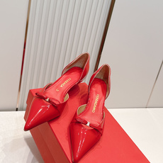 FERRAGAMO菲拉格慕🔳𝟐𝟔𝐀𝐖春夏新品蝴蝶结猫跟中空单鞋凉鞋|优雅通勤诗篇!利落尖头勾勒精致柔雅线 FERRAGAMO菲拉格慕🔳𝟐𝟔𝐀𝐖春夏新品蝴蝶结猫跟中空单鞋凉鞋|优雅通勤诗篇!利落尖头勾勒精致柔雅线