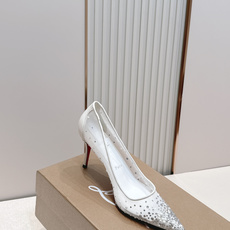 🆑 顶级版 Christian Louboutin | 2026s𝐒网纱水钻尖头红底高跟鞋💎早春新款网纱 🆑 顶级版 Christian Louboutin | 2026s𝐒网纱水钻尖头红底高跟鞋💎早春新款网纱