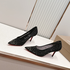 🆑 顶级版 Christian Louboutin | 2026s𝐒网纱水钻尖头红底高跟鞋💎早春新款网纱 🆑 顶级版 Christian Louboutin | 2026s𝐒网纱水钻尖头红底高跟鞋💎早春新款网纱