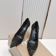 🆑 顶级版 Christian Louboutin | 2026s𝐒网纱水钻尖头红底高跟鞋💎早春新款网纱 🆑 顶级版 Christian Louboutin | 2026s𝐒网纱水钻尖头红底高跟鞋💎早春新款网纱