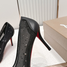 🆑 顶级版 Christian Louboutin | 2026s𝐒网纱水钻尖头红底高跟鞋💎早春新款网纱 🆑 顶级版 Christian Louboutin | 2026s𝐒网纱水钻尖头红底高跟鞋💎早春新款网纱