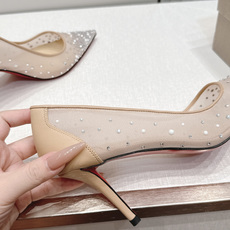 🆑 顶级版 Christian Louboutin | 2026s𝐒网纱水钻尖头红底高跟鞋💎早春新款网纱 🆑 顶级版 Christian Louboutin | 2026s𝐒网纱水钻尖头红底高跟鞋💎早春新款网纱