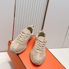顶级版本Hermes 男士+10爱马仕 2026 新款Jet休闲运动鞋德训鞋 全色系!!!!工艺极致,同 顶级版本Hermes 男士+10爱马仕 2026 新款Jet休闲运动鞋德训鞋 全色系!!!!工艺极致,同