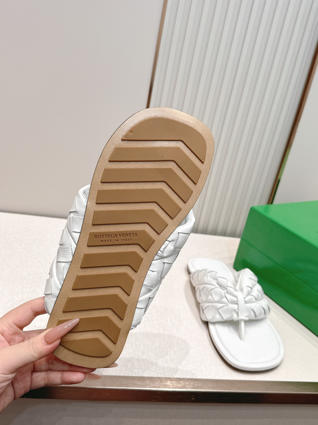 顶级版本 BV SamPieri Flat Thong 编织 夹趾拖鞋这款拖鞋经典款 简直bv最新天花板