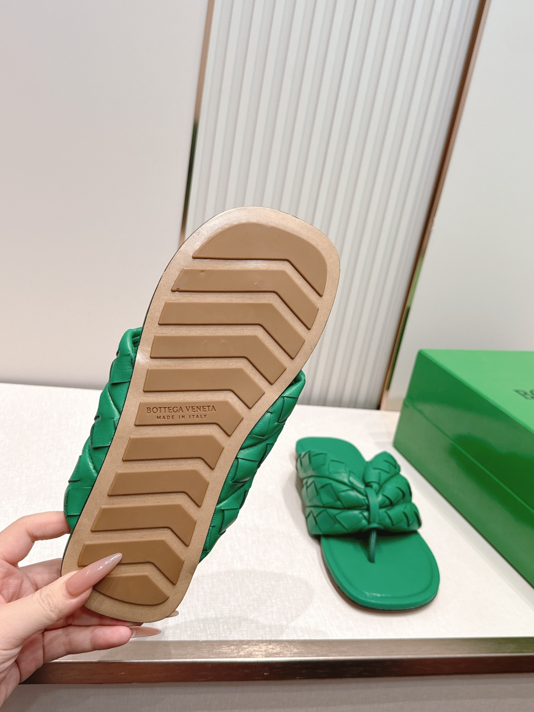 顶级版本 BV SamPieri Flat Thong 编织 夹趾拖鞋这款拖鞋经典款 简直bv最新天花板