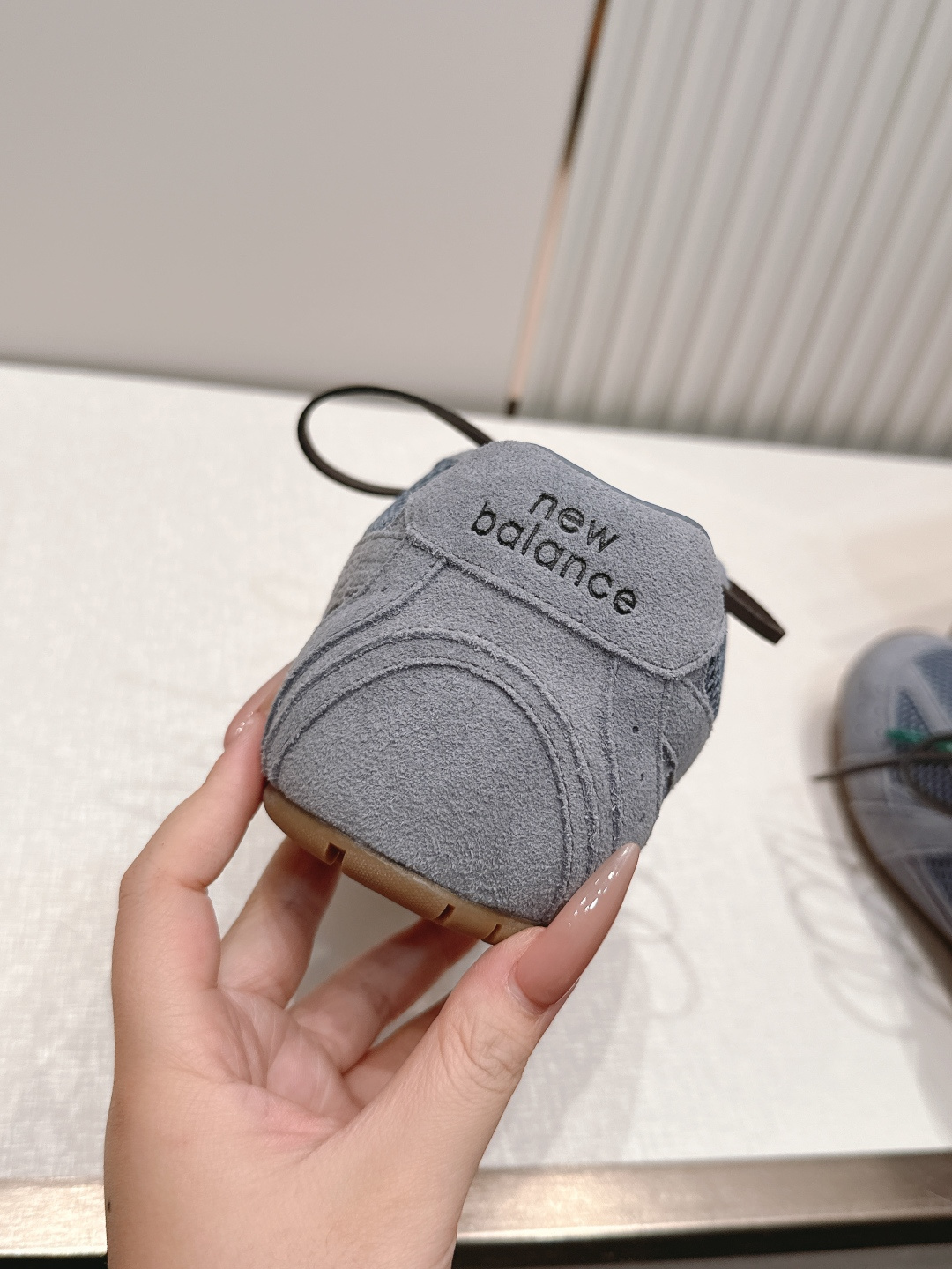 2026新色系  缪缪miumiu+new balance新百伦联名款  阿甘鞋 德训鞋 复古时尚  简