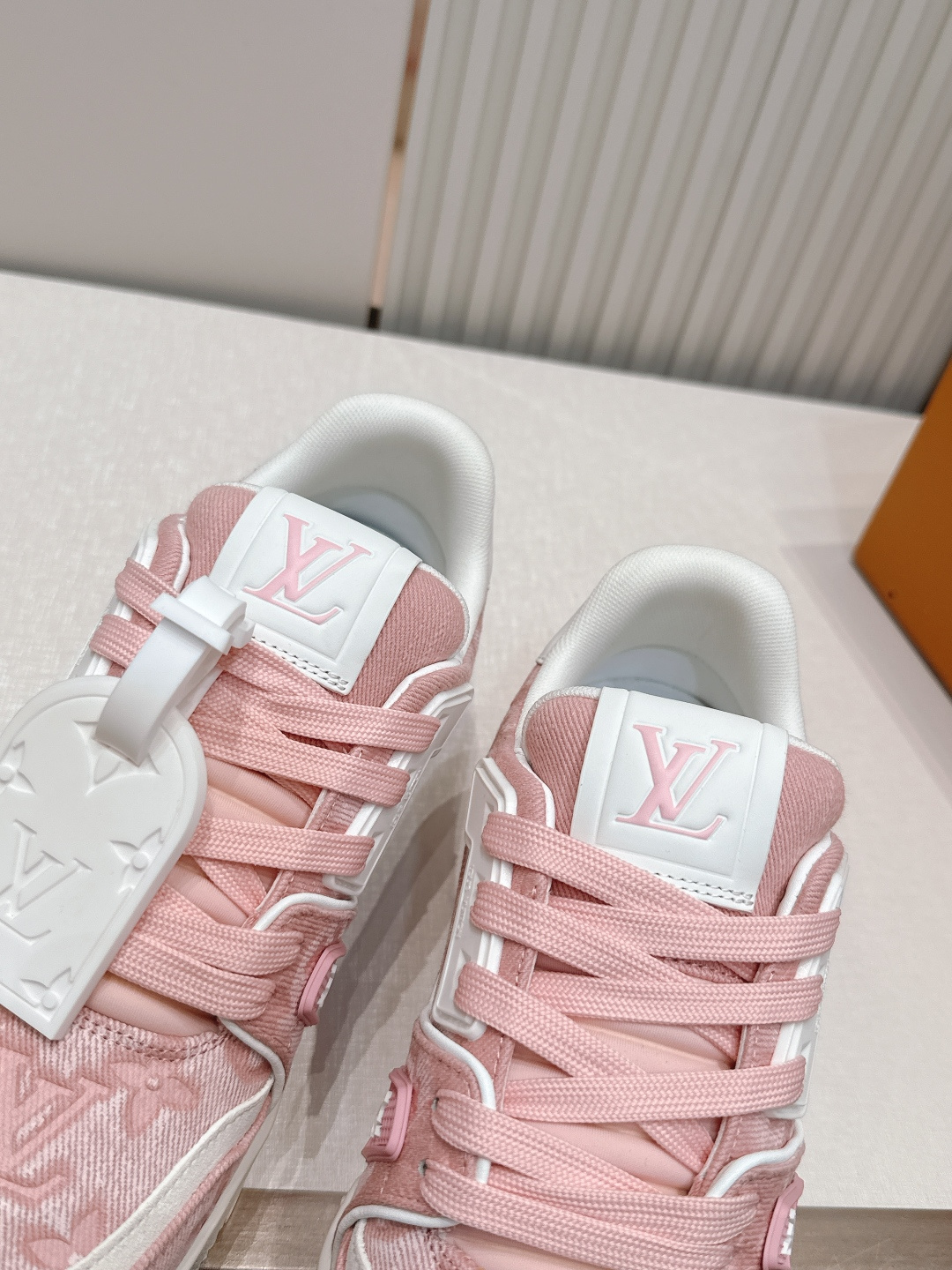 Louis Vuitton 26ss 驴家的爆款！trainer板鞋，每个人都必须入的款，绝不后悔！超级
