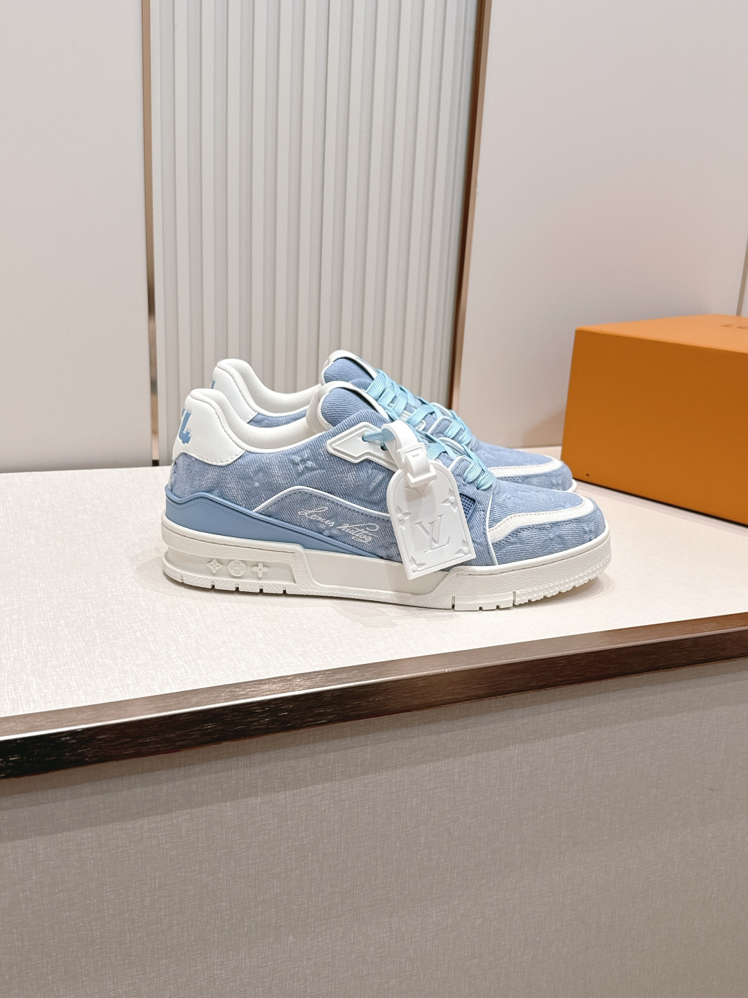 Louis Vuitton 26ss 驴家的爆款！trainer板鞋，每个人都必须入的款，绝不后悔！超级