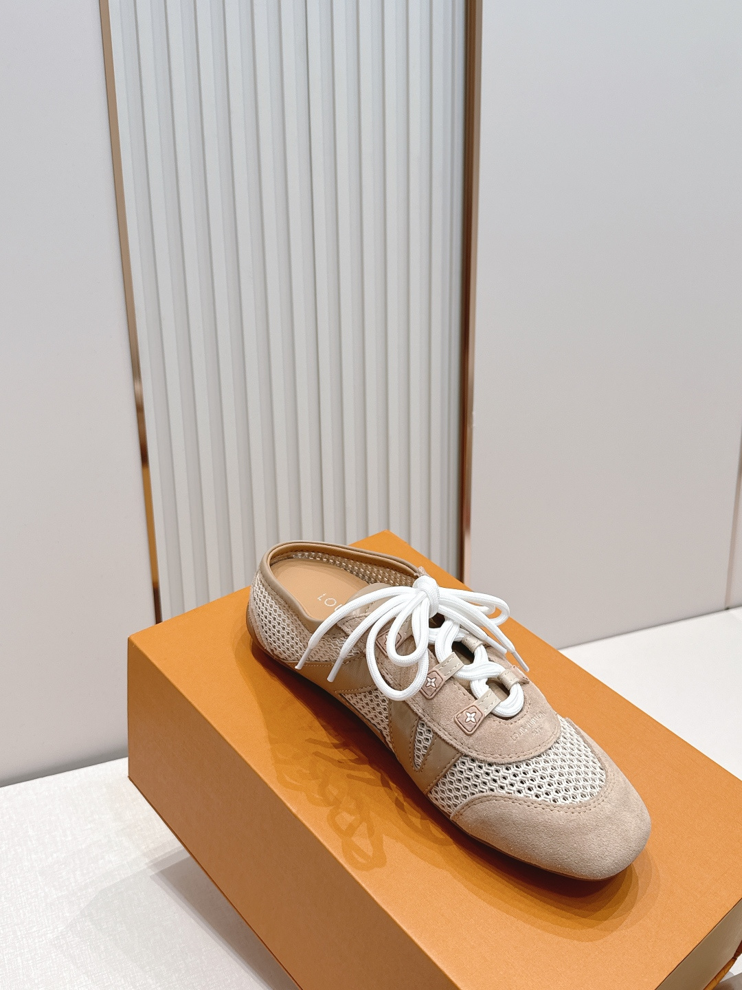顶级版本： 半拖款Louis Vuitton路易威登驴牌春夏Sneakerina系列 芭蕾运动鞋 德训鞋