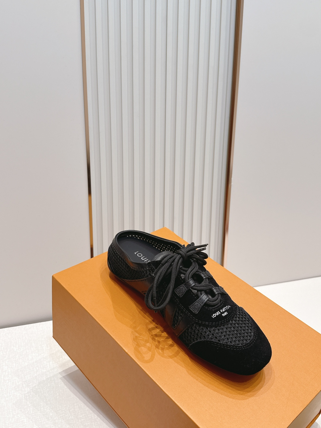 顶级版本： 半拖款Louis Vuitton路易威登驴牌春夏Sneakerina系列 芭蕾运动鞋 德训鞋