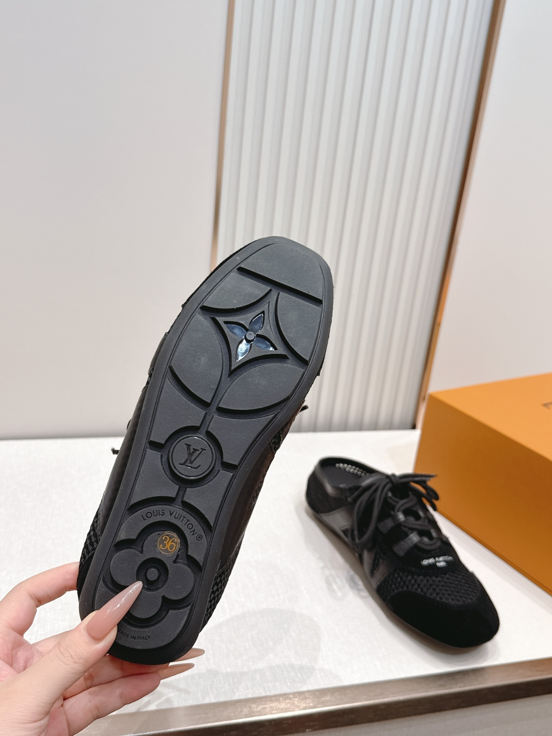 顶级版本： 半拖款Louis Vuitton路易威登驴牌春夏Sneakerina系列 芭蕾运动鞋 德训鞋