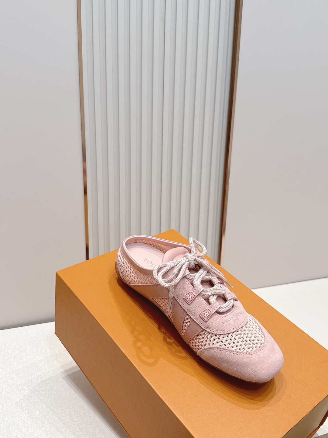 顶级版本： 半拖款Louis Vuitton路易威登驴牌春夏Sneakerina系列 芭蕾运动鞋 德训鞋