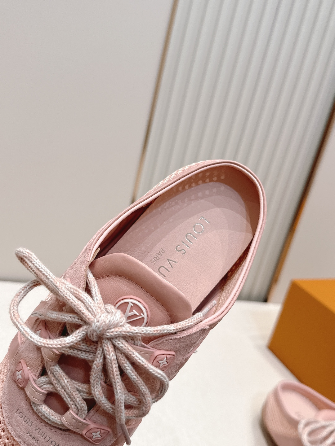 顶级版本： 半拖款Louis Vuitton路易威登驴牌春夏Sneakerina系列 芭蕾运动鞋 德训鞋
