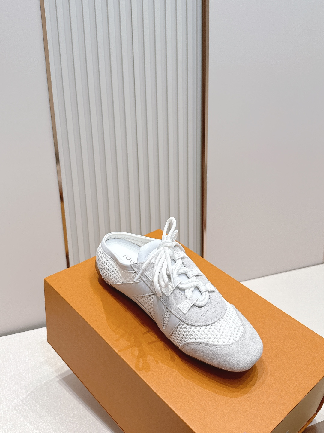 顶级版本： 半拖款Louis Vuitton路易威登驴牌春夏Sneakerina系列 芭蕾运动鞋 德训鞋