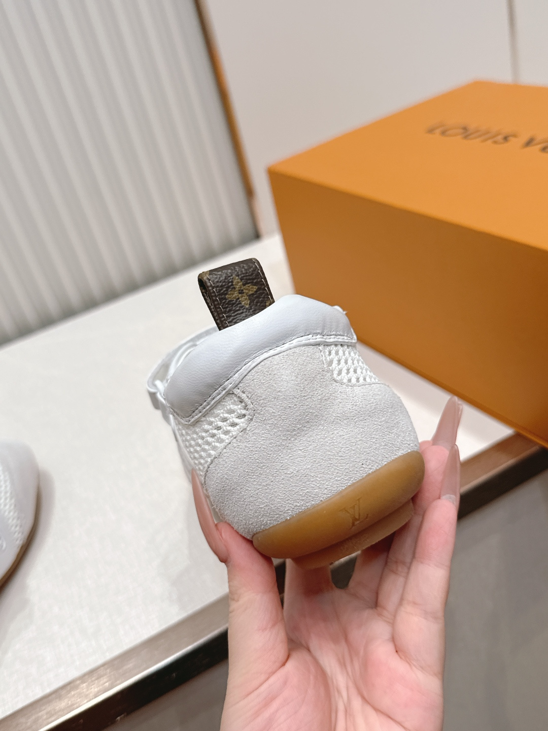顶级版本： Louis Vuitton路易威登驴牌春夏Sneakerina系列 芭蕾运动鞋 德训鞋 平底
