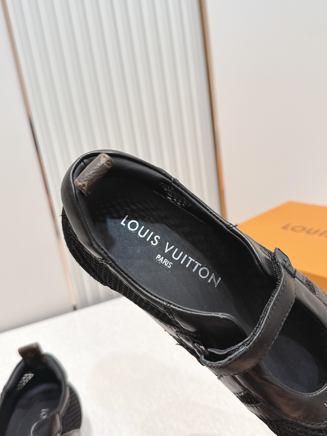 顶级版本： 半拖款Louis Vuitton路易威登驴牌春夏Sneakerina系列 芭蕾运动鞋 德训鞋