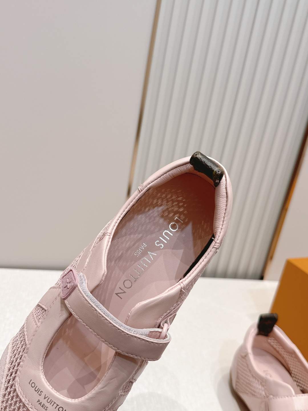顶级版本： 半拖款Louis Vuitton路易威登驴牌春夏Sneakerina系列 芭蕾运动鞋 德训鞋