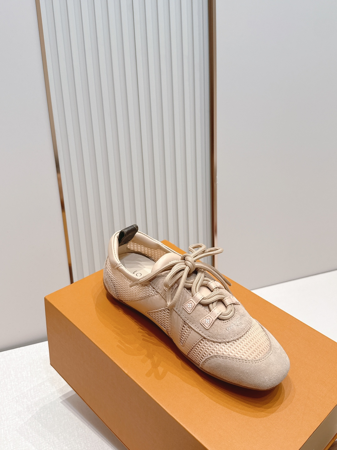 顶级版本： 半拖款Louis Vuitton路易威登驴牌春夏Sneakerina系列 芭蕾运动鞋 德训鞋