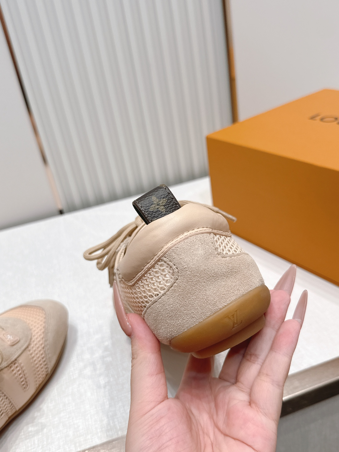 顶级版本： 半拖款Louis Vuitton路易威登驴牌春夏Sneakerina系列 芭蕾运动鞋 德训鞋