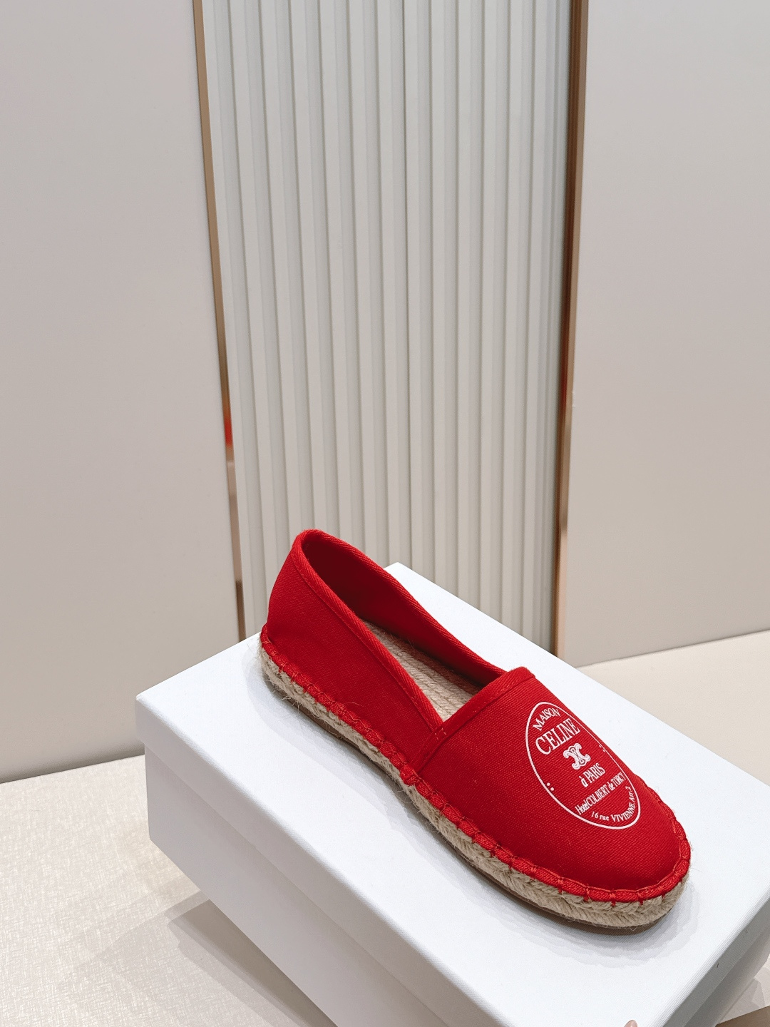 【CELINE·思琳】赛琳MAISON系列春夏最新款帆布渔夫鞋超多明星网红种草 鞋头印有“MAISON 