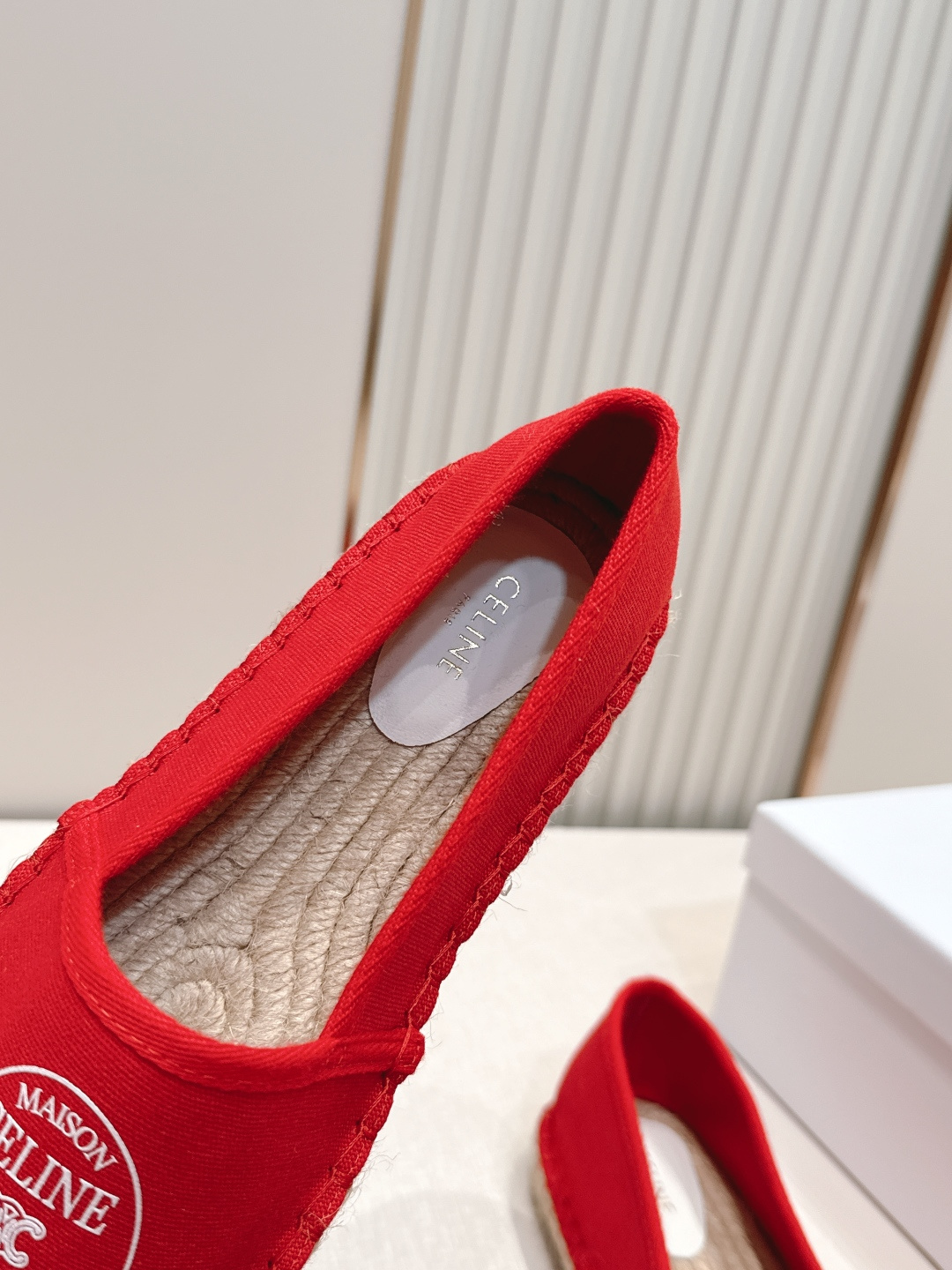 【CELINE·思琳】赛琳MAISON系列春夏最新款帆布渔夫鞋超多明星网红种草 鞋头印有“MAISON 