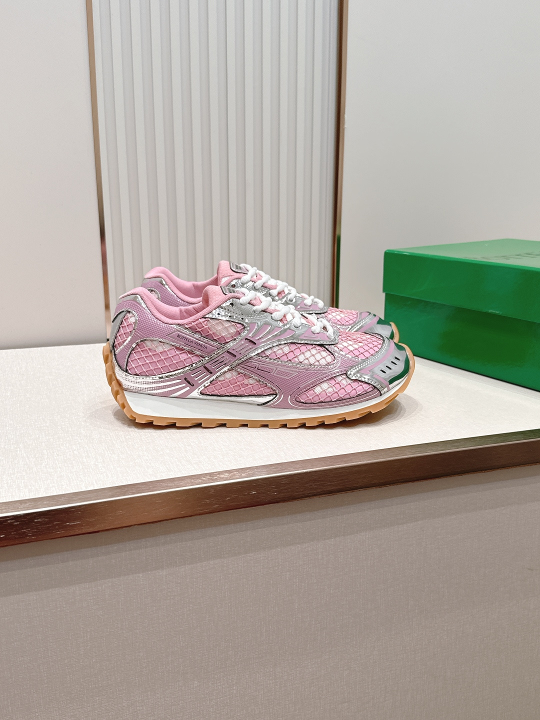 经典升级 加新色 全色系  情侣款  Bottega Veneta  BV Orbit设计师谢幕款 休闲