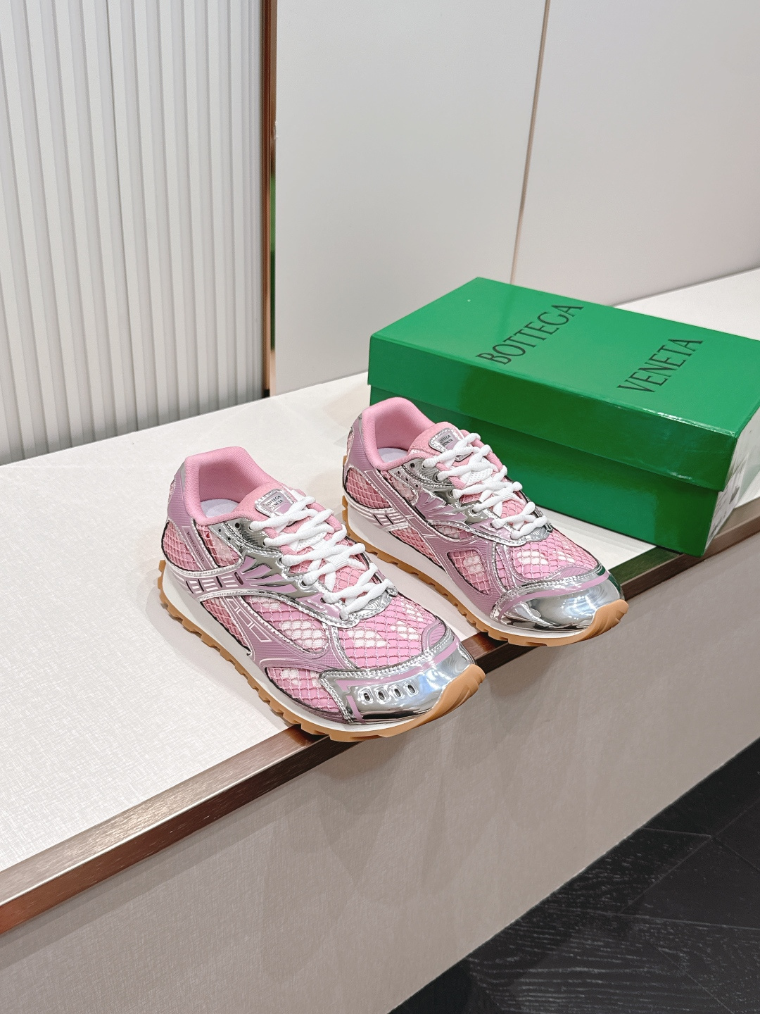 经典升级 加新色 全色系  情侣款  Bottega Veneta  BV Orbit设计师谢幕款 休闲