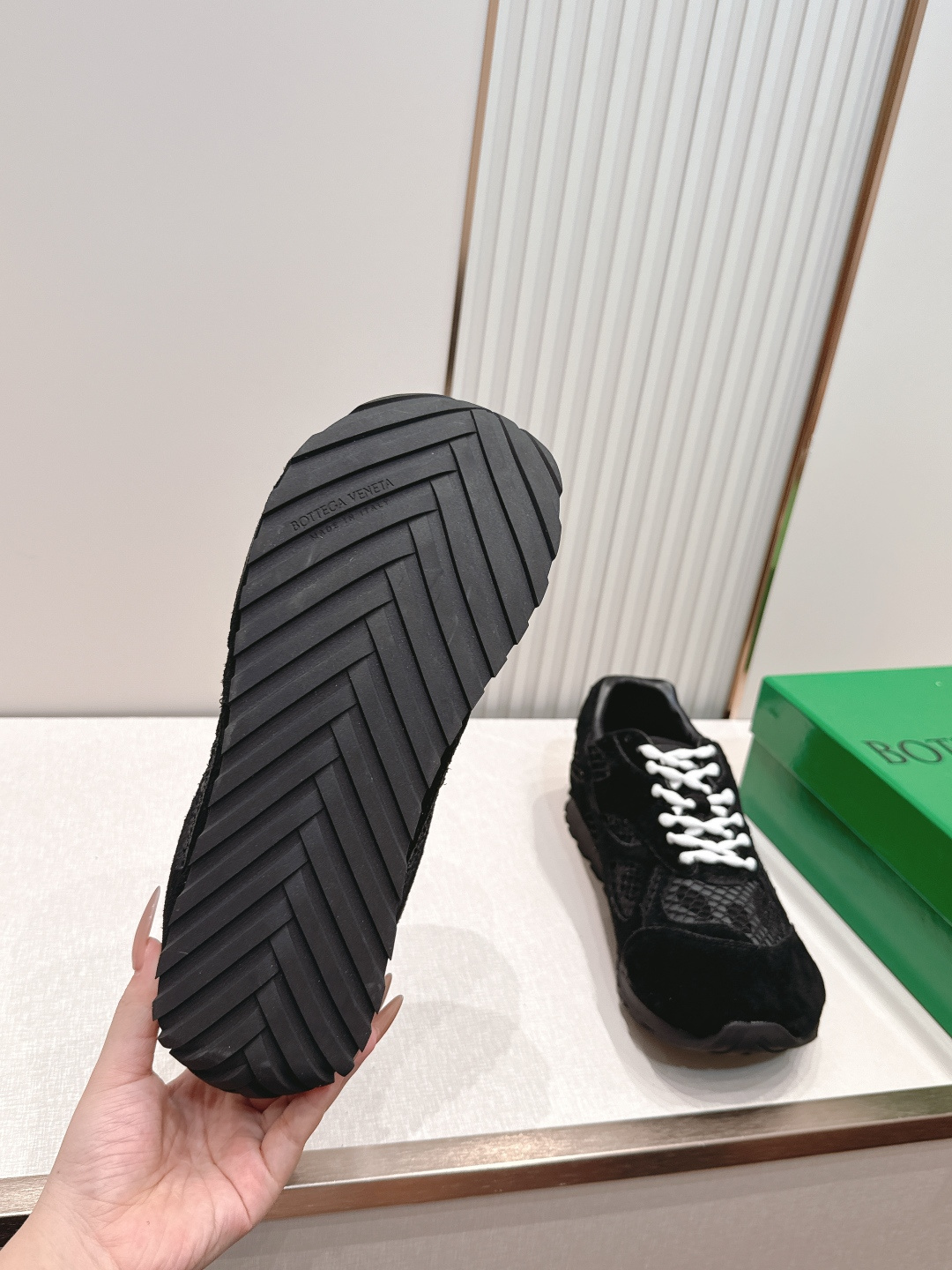 经典升级 加新色 全色系  情侣款  Bottega Veneta  BV Orbit设计师谢幕款 休闲