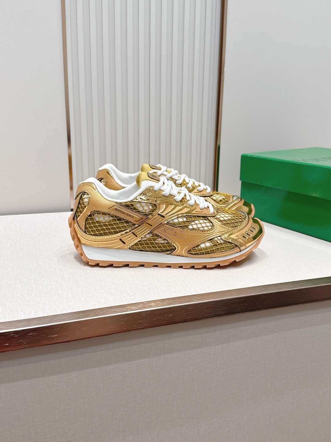 经典升级 加新色 全色系  情侣款  Bottega Veneta  BV Orbit设计师谢幕款 休闲