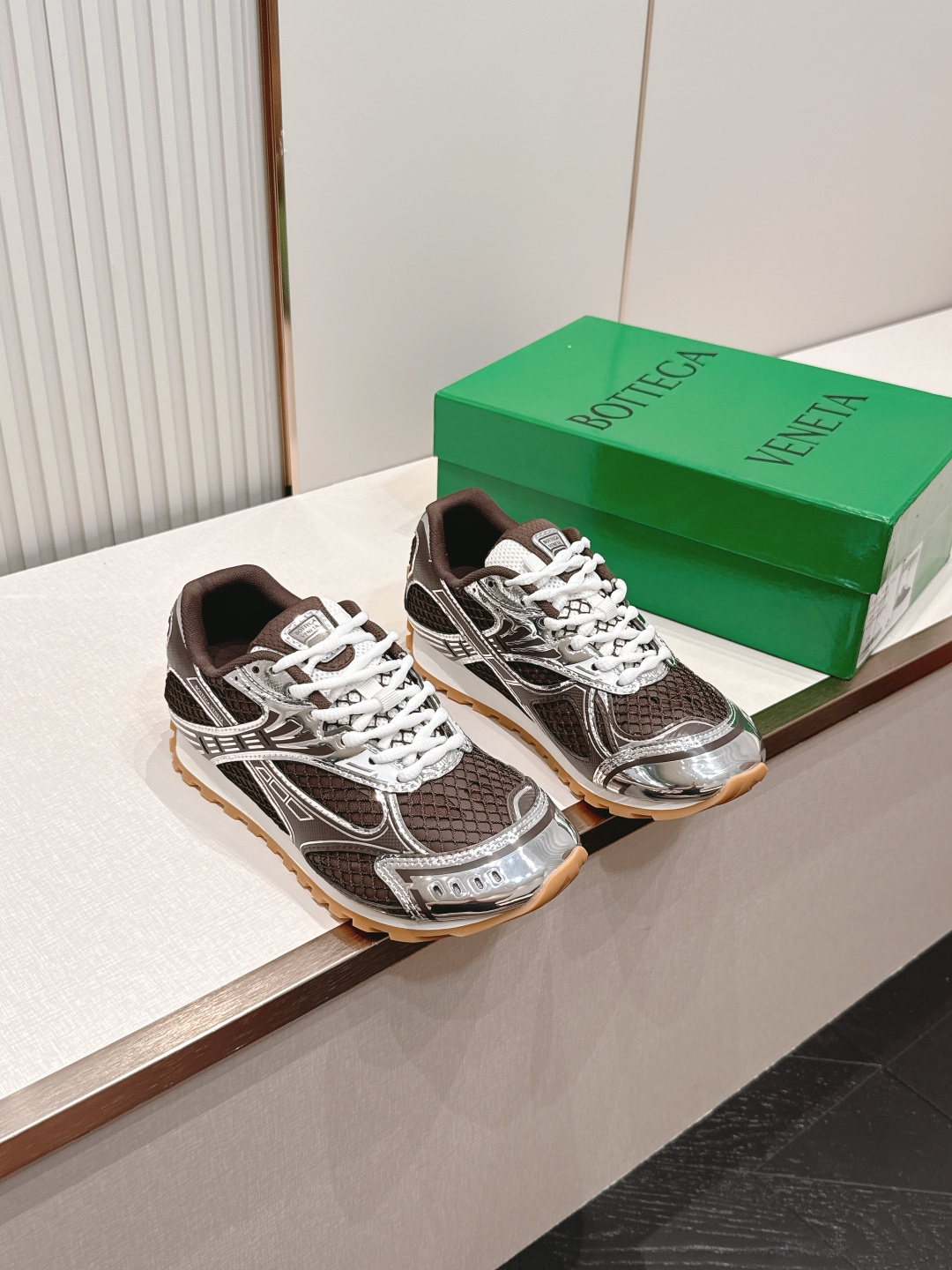 经典升级 加新色 全色系  情侣款  Bottega Veneta  BV Orbit设计师谢幕款 休闲
