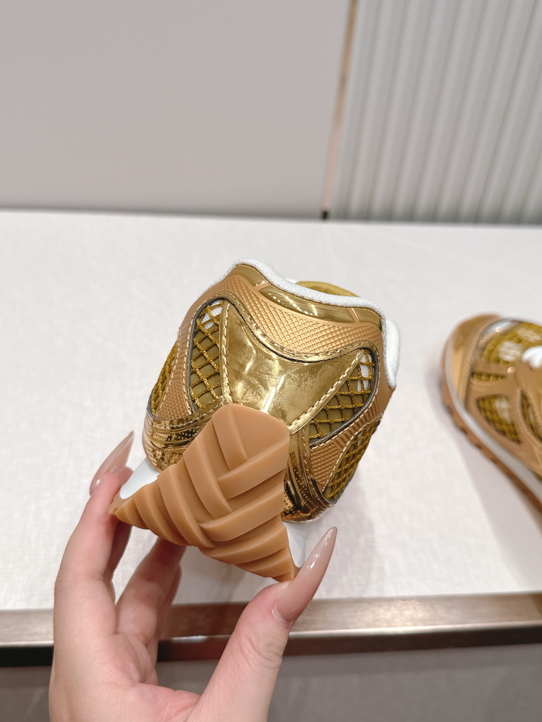 经典升级 加新色 全色系  情侣款  Bottega Veneta  BV Orbit设计师谢幕款 休闲