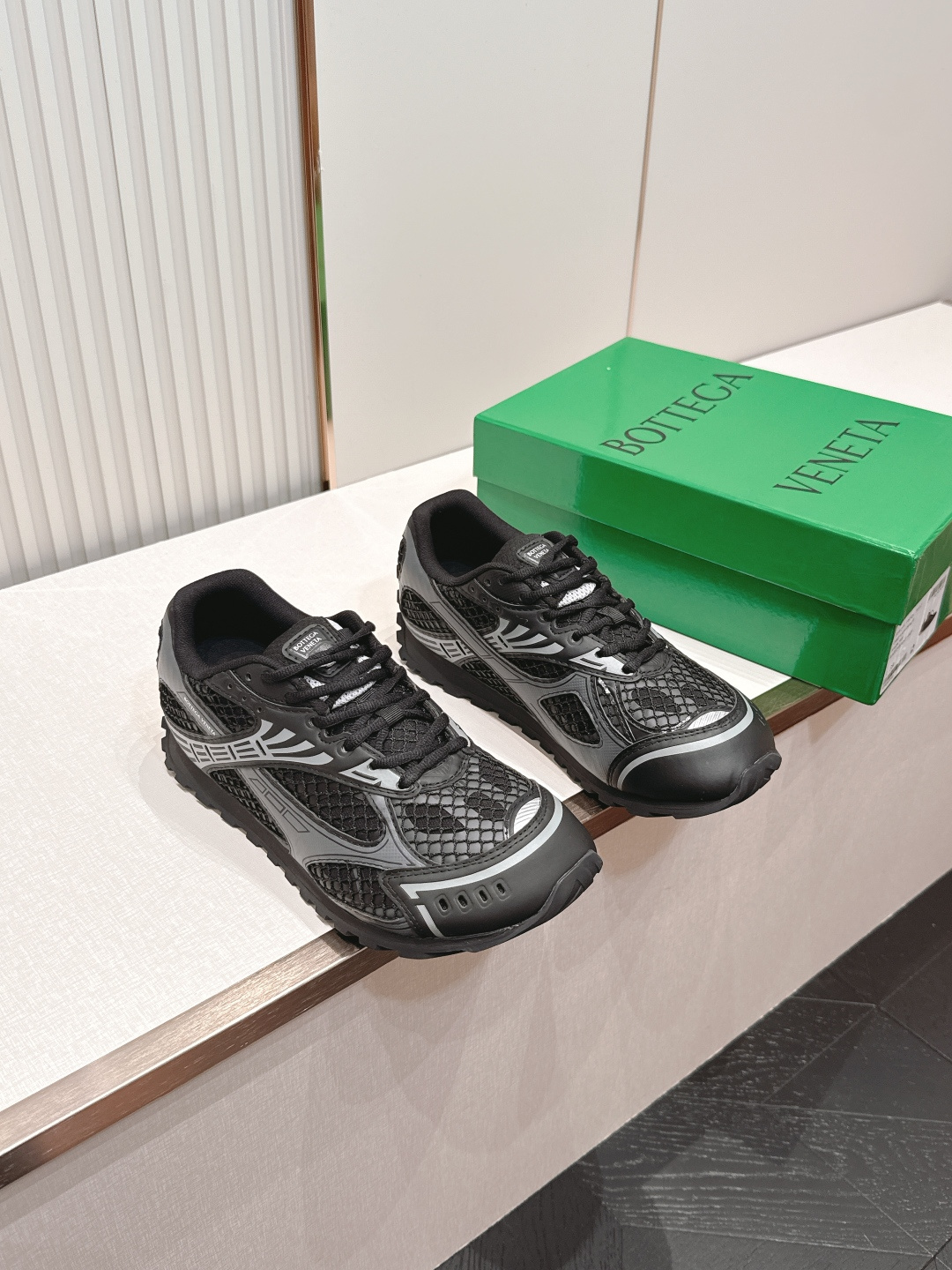 经典升级 加新色 全色系  情侣款  Bottega Veneta  BV Orbit设计师谢幕款 休闲
