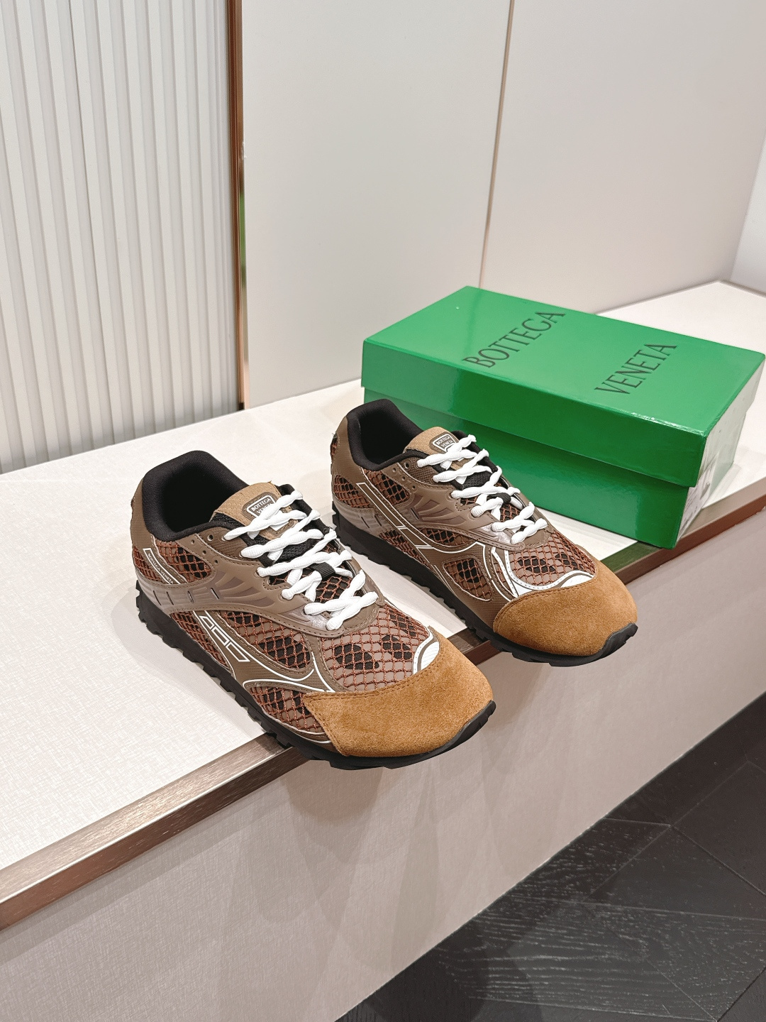 经典升级 加新色 全色系  情侣款  Bottega Veneta  BV Orbit设计师谢幕款 休闲