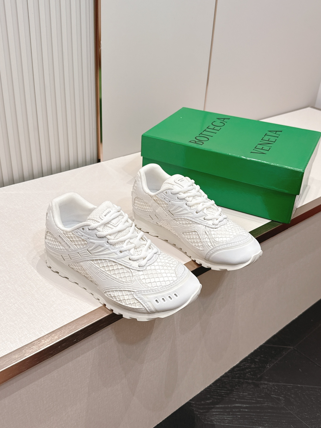 经典升级 加新色 全色系  情侣款  Bottega Veneta  BV Orbit设计师谢幕款 休闲