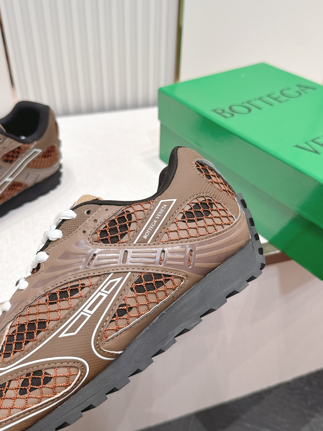 经典升级 加新色 全色系  情侣款  Bottega Veneta  BV Orbit设计师谢幕款 休闲
